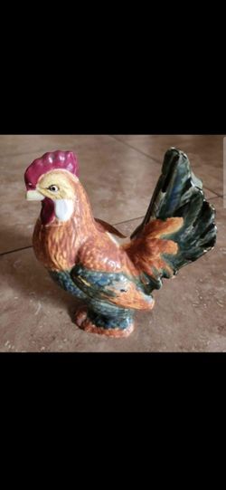 Rooster Figurine