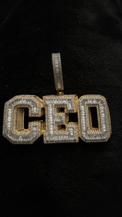CEO chain pendant