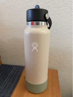 Hydro Flask Water Bottle