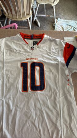 Broncos jersey No Nix