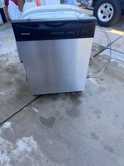 Frigidaire Stainless Steel dishwasher