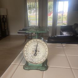 For sale vintage fan and scale