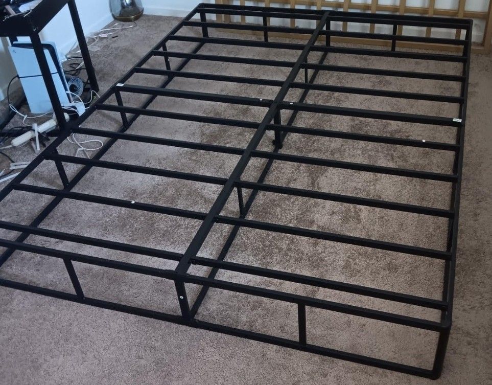 Queen Size Metal Frame With Cover