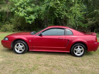 2004 Ford Mustang