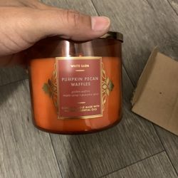 Bath & Body Works Candles