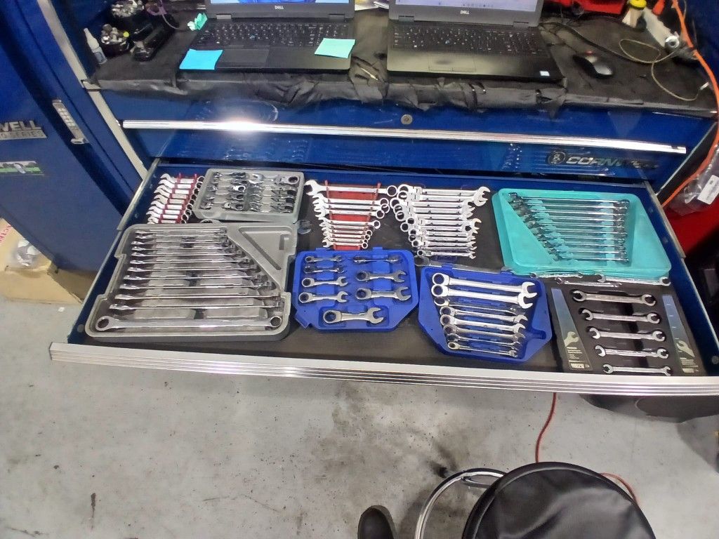 Conwell Tool Box