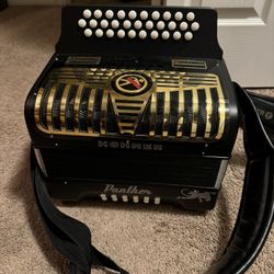 Hohner Panther