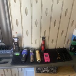 Barber Equipment 