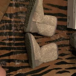 Ugg Short Booties. Size 7. Grey With Paisley Design. 