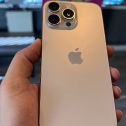 iPhone 16 Pro Max 256gb Unlocked For Any Company (Libre Para Cualquier Compañía)