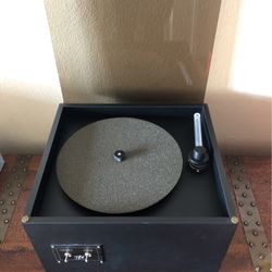 V. P. I. 16.5 Record Cleaner