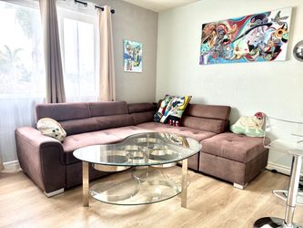 Large Modern Sectional Sleeper Sofa with Chaise – Stylish & Comfortable