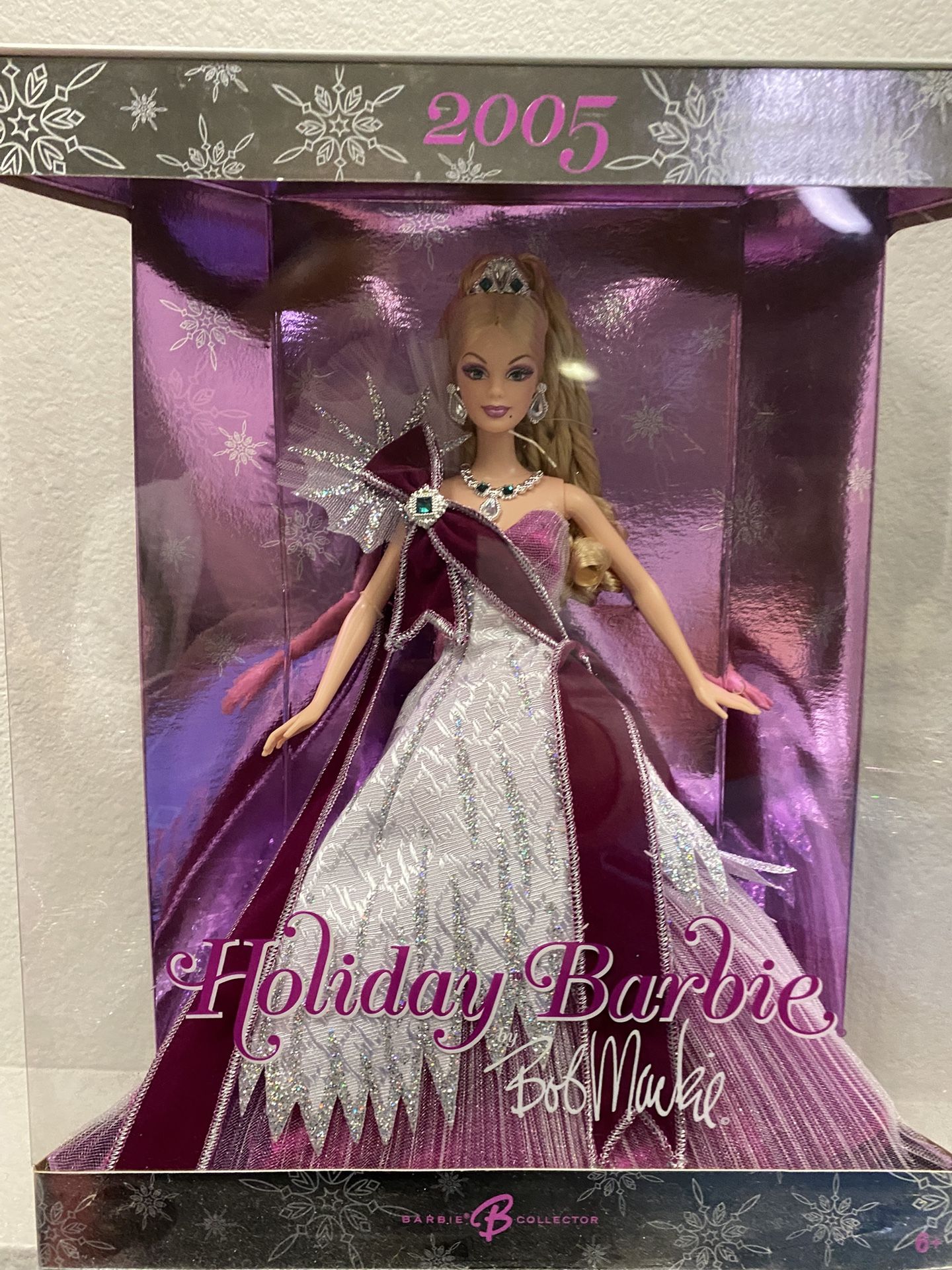 2005 Holiday Barbie - Bob Mackie Edition 