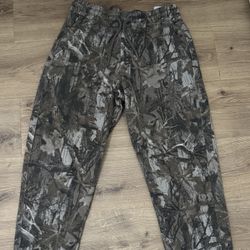 Hollister camo sweat pants 