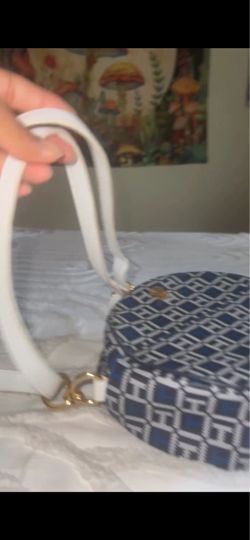 Tommy Hilfiger purse