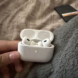 AIRPOD PROS