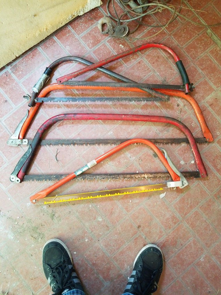  Saws