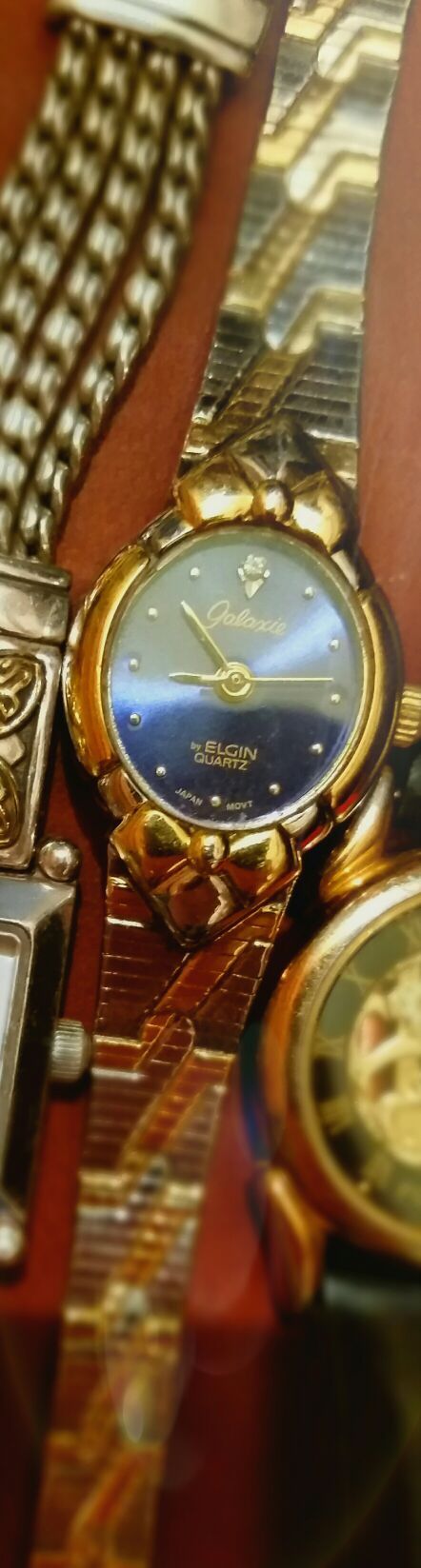 Vintage watch Galaxie by Elgin