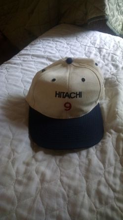 Hitachi hat