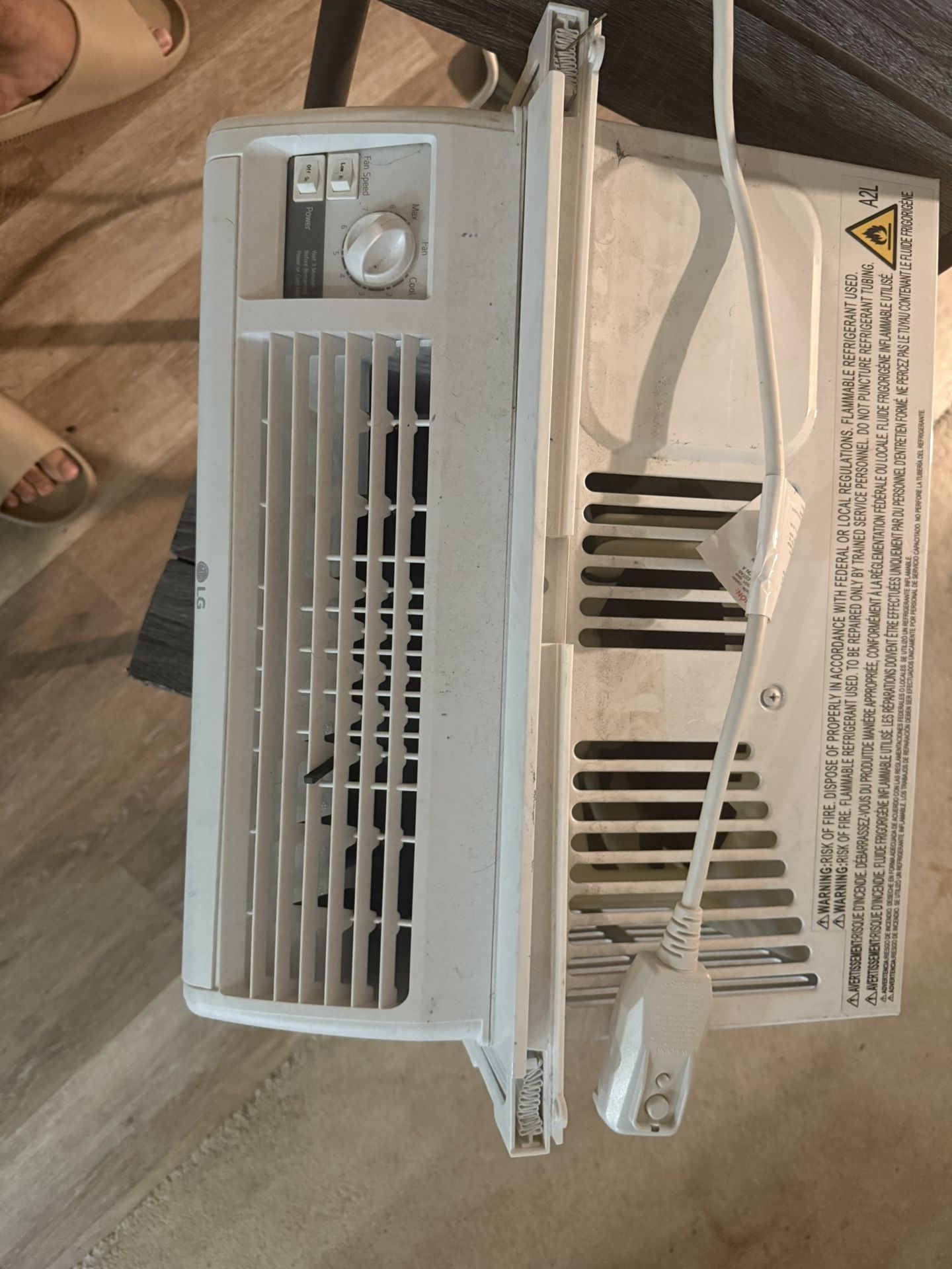 LG 5000 BTU window Ac