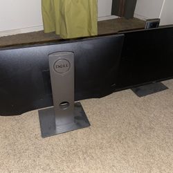 Tow Dell Monitors