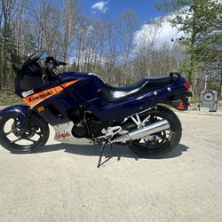 2005 KAWASAKI EX250F NINJA 250 ONLY 3642 MILE NOT RUNNING ** READ WHOLE AD ** ONLY $1500
