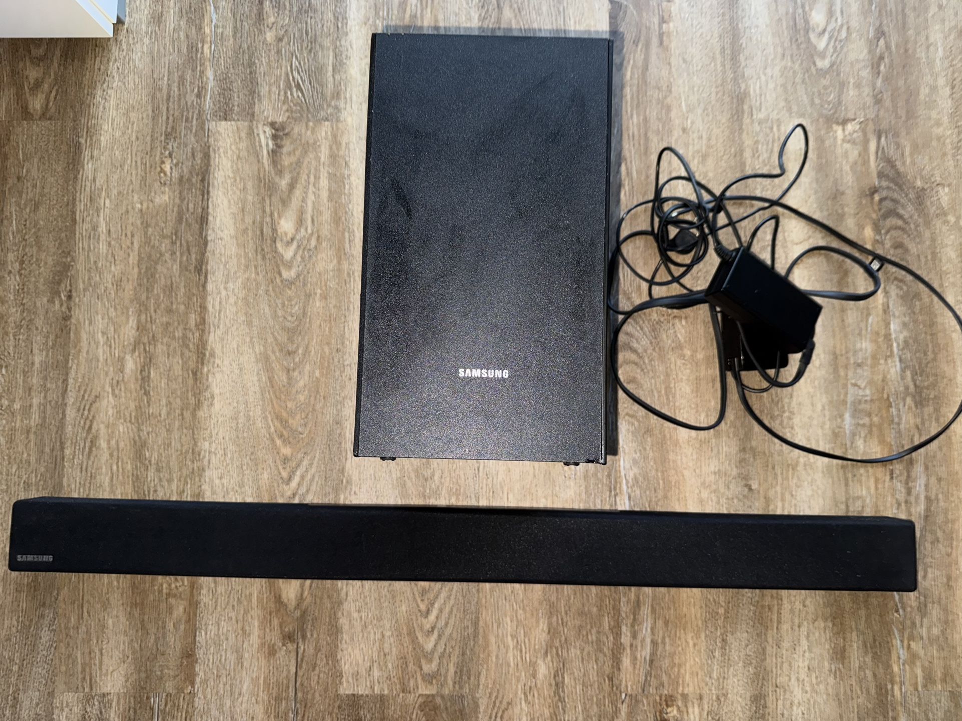 Samsung Soundbar HW-MM36/ZA with Wireless Subwoofer – 2.1 Channel Home Theater