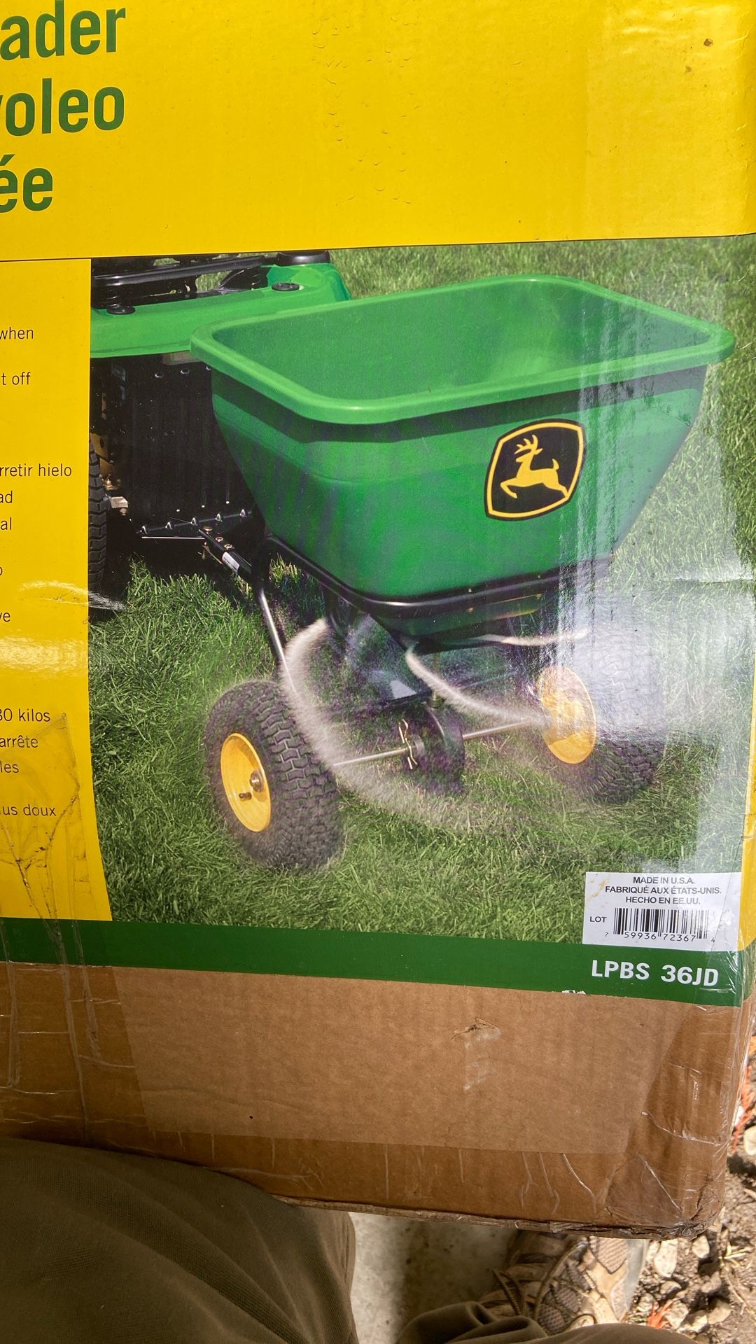 John Deere Tow Behind Broadcast Spreader