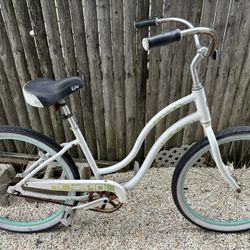 Giant Simple 1 Beach Cruiser 