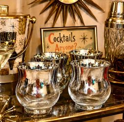 (4) Vintage Dorothy Thorpe Silver Fade Mercury Glass Cocktail Seafood Chiller Set