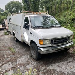 2006 Ford E-350