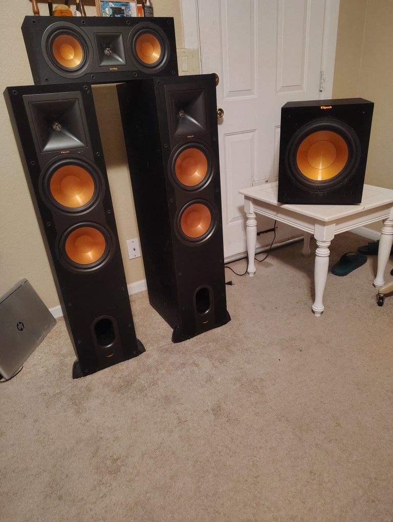 Klipsch....Barely Used...Towers X 2...12"... Subwoofer & Center Channel