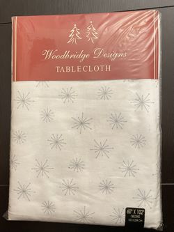 Woodbridge Designs Atomic Burst White Cotton Table Cloth 60”X 102” Oblong 