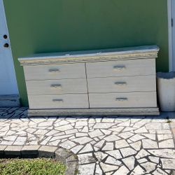 Dresser For Sale