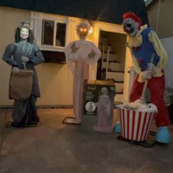 3 Large Spirit Halloween Animatronics – $550 for All / Will Separate