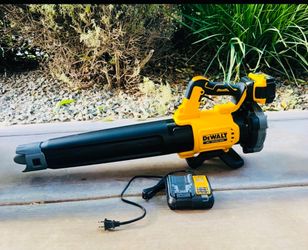 DEWALT 20V MAX 125 MPH 450 CFM Brushless Battery Powered Blower + 4AH XR Battery & Charger New
