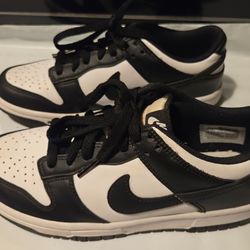 Nike “PANDA” Dunk Low Top black/white size 5Y CW1590-100 Pre-owned