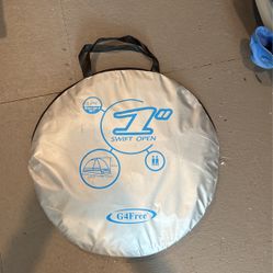 Portable Pop Up Beach Tent / Shelter