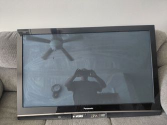 Used Flat Screen Big T.V.