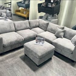 BRAND NEW 4PC SECTIONAL SOFA SET WITH OTTOMAN AND ACCENT PILLOWS INCLUDED $499+Tax 