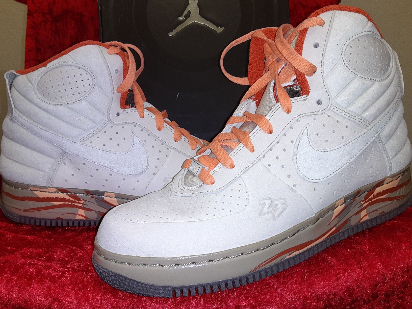 Jordan AJF 8 LS