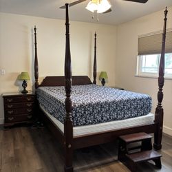 Vintage Ethan Allen 6-Piece Mahogany Bedroom Set - Solid Wood - Excellent Condition