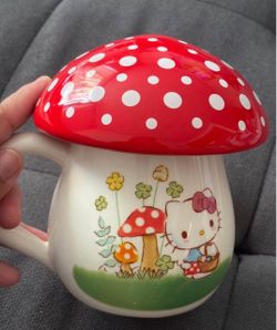 Hello Kitty Mushroom Ceramic Mug with Lid