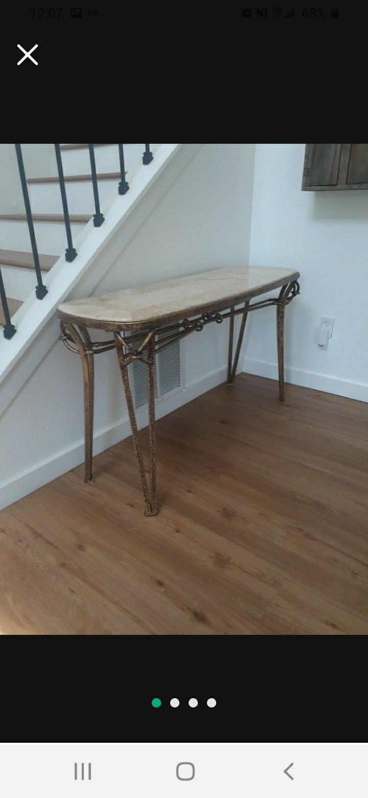 Beautiful Entrance Table
