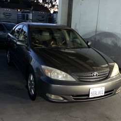 2003 Toyota Camry Xle 4d