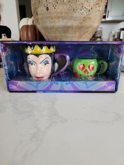 Disney Evil Queen and Poison Apple Mug Set