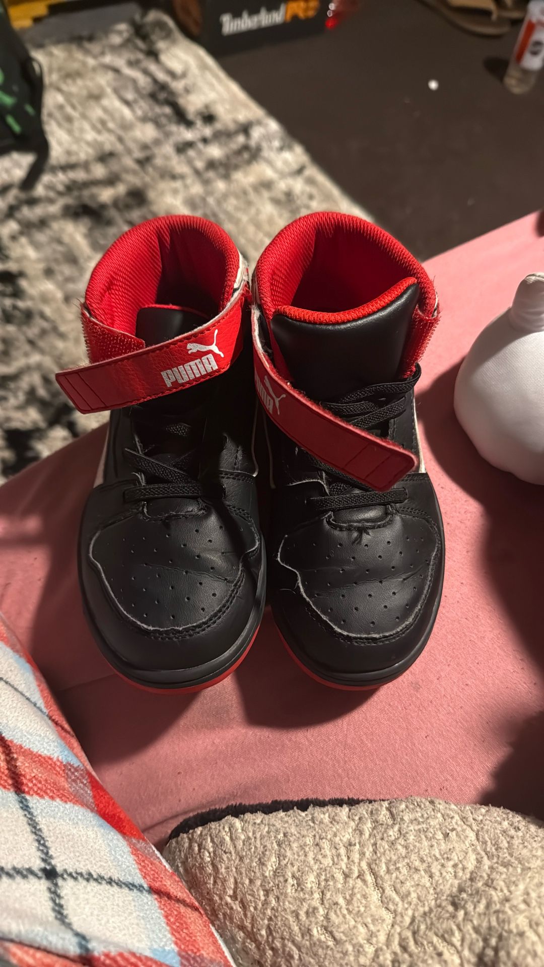 Kids Puma Shoes Size 1