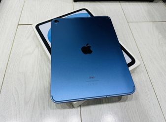 iPad 10th Gen (2022)