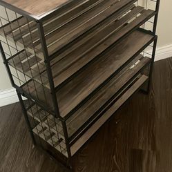Shoe rack