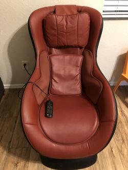 Like New Honey Massage Chair w Speakers for Sale in Tucson AZ OfferUp